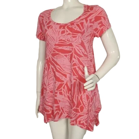 FRESH PRODUCE Top, M, Pink, Leaf print, Short sleeves, Asymmetrical Hem, Pocket - Picture 3 of 14